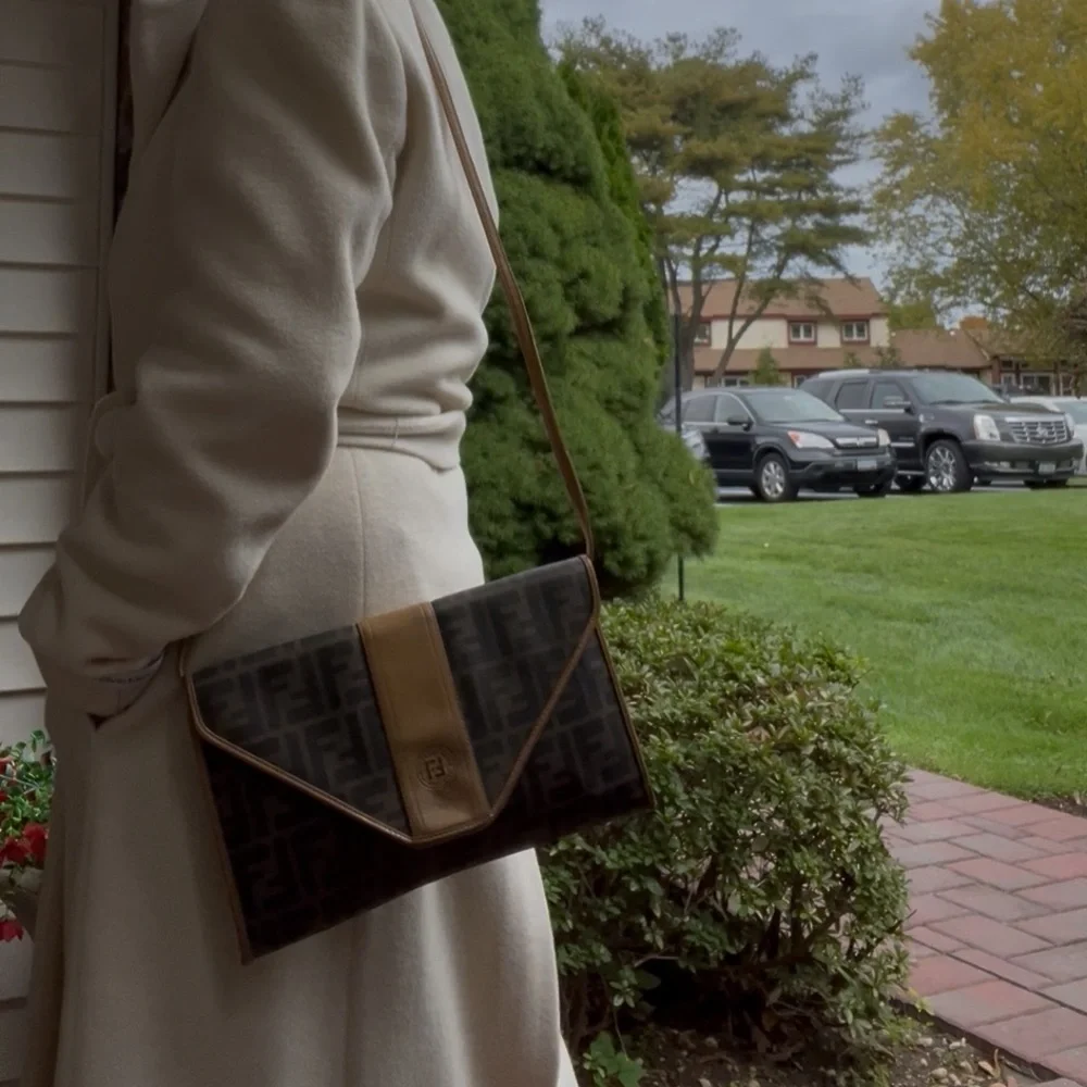 Fendi Tan and Black Monogram Shoulder Bag - Picture 4 of 7